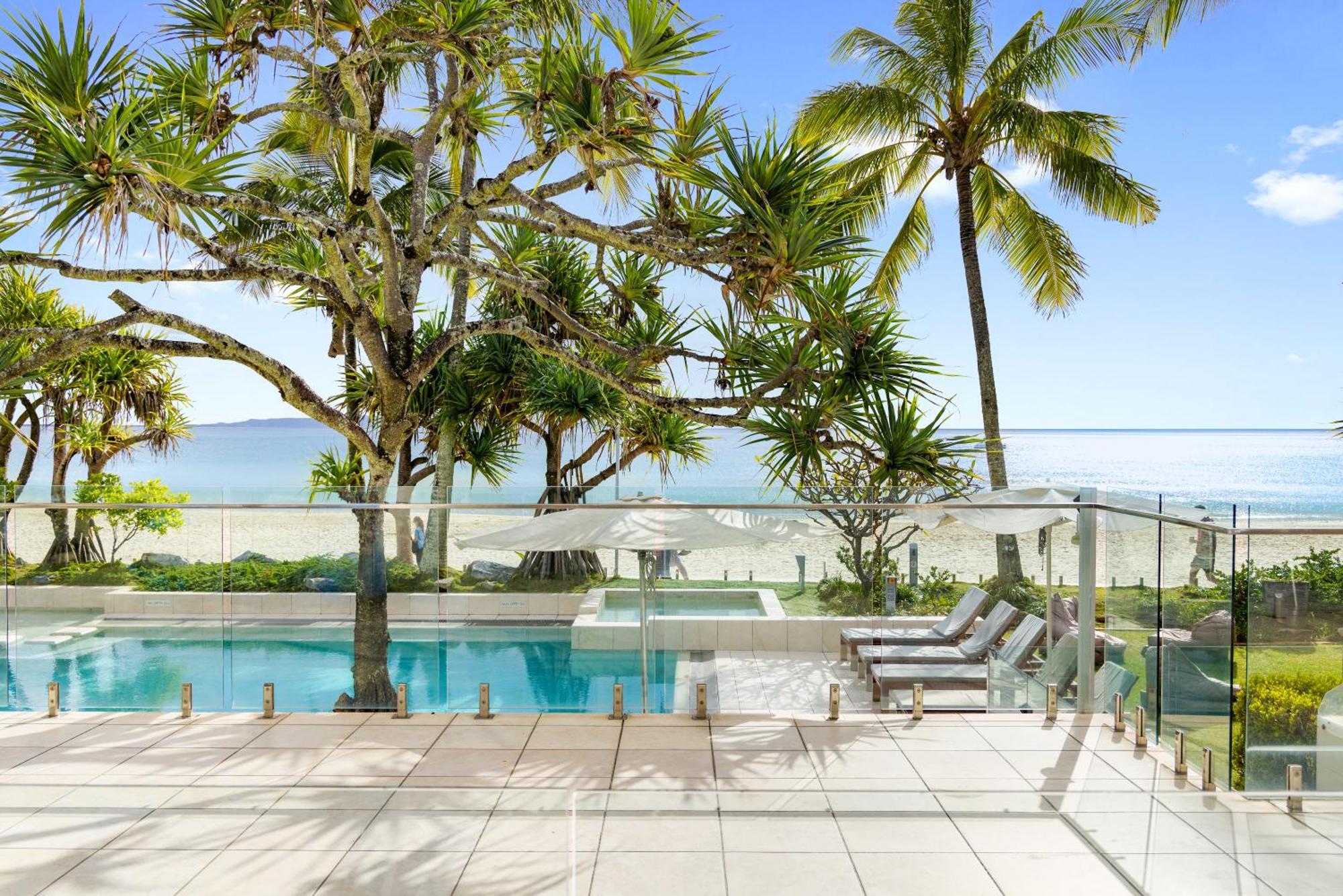 Fairshore 12: Absolute Beachfront, Direct Beach & Pool Access Noosa Heads Extérieur photo